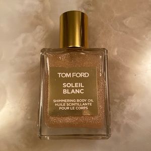 Tom Ford shimmering body oil